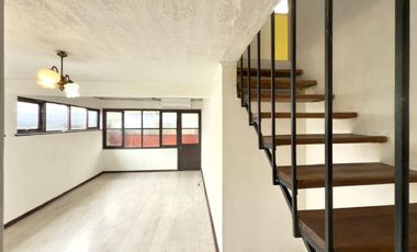 Se vende casa en tranquilo sector Sur de Curicó, calle Carmen, Curicó