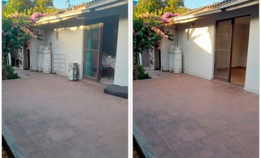 Casa Con Gran Terreno En Villa Cerrada, Malloco, Peñaflor.