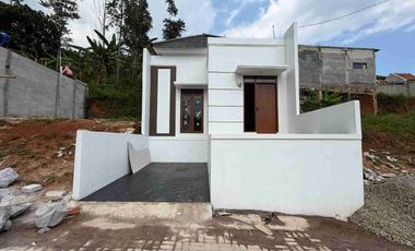Rumah idaman model Cantik 5jt all in Di Cinunuk