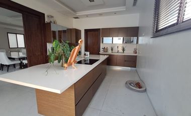 Venta de Casa Super Lujo en Mocoli Samborondon con 1200 m² de Construccion