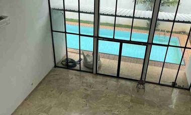 Jual Rumah 2 lantai dijalan Bangka Senopati