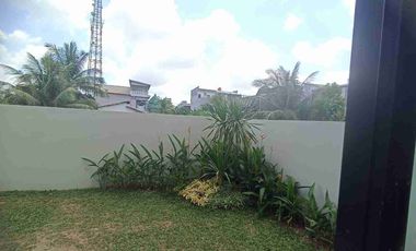 Dijual rumah mewah dengan konsep Green Art Deco Industrial Modern di Palembang