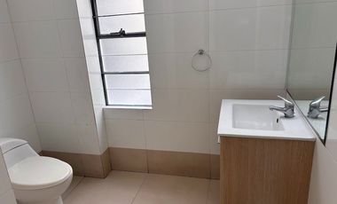 Casa en alquiler a pasos del Hogar de la Madre y Hospital FAP