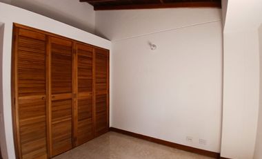 ARRIENDO CASA EN SENDERO BRUJO ENVIGADO