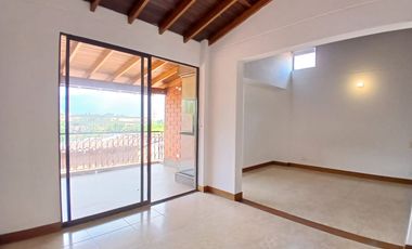 ARRIENDO CASA EN SENDERO BRUJO ENVIGADO