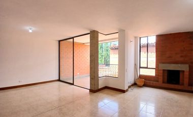 ARRIENDO CASA EN SENDERO BRUJO ENVIGADO