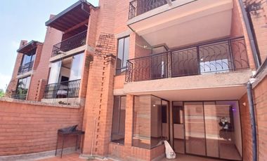 ARRIENDO CASA EN SENDERO BRUJO ENVIGADO