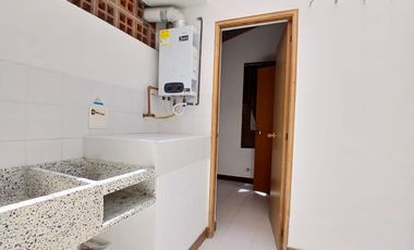 ARRIENDO CASA EN SENDERO BRUJO ENVIGADO