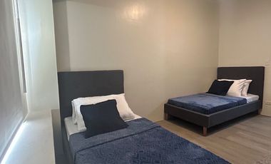 NEAR UST FEU 878 ESPANA FOR LEASE