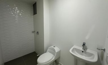 SE ARRIENDA APARTAMENTO