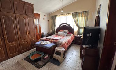 VENTA TERRENO CON CASA INDEPENDIENTE SECTOR CONOCOTO