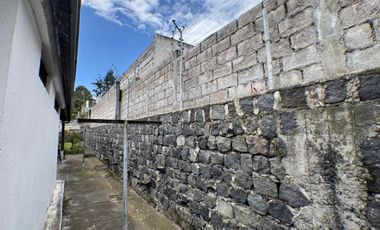 VENTA TERRENO CON CASA INDEPENDIENTE SECTOR CONOCOTO