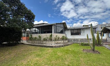 VENTA TERRENO CON CASA INDEPENDIENTE SECTOR CONOCOTO
