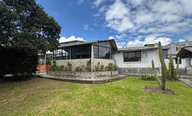 VENTA TERRENO CON CASA INDEPENDIENTE SECTOR CONOCOTO
