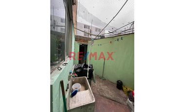 Se Vende Departamento 1Er Piso + Local Comercial