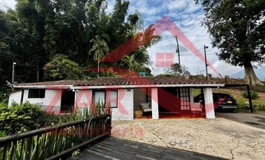 Casa en arriendo en La Estrella, La Estrella