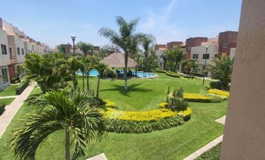 Bonita Casa con Roof Garden Dentro de Condominio con Vigilancia en Yautepec, Mor.