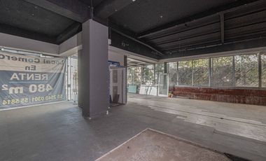 Local Comercial en Renta Bosques de las Lomas 350 m²
