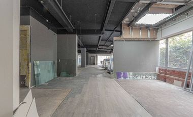 Local Comercial en Renta Bosques de las Lomas 350 m²