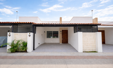 Casa en Venta a 10 Minutos del Aeropuerto de Puerto Vallarta. Villa Paradiso