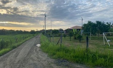 casa de venta en calceta sitio las mercedes