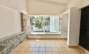 CASA EN RENTA EN EL MASCAREÑO