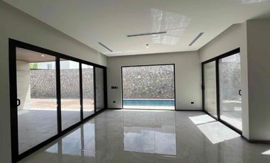 RESIDENCIA EXCLUSIVA EN VENTA