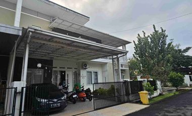 Dijual Rumah Mewah Asri Hadap Taman 2 Lantai Siap Huni Dalam Cluster Di Nusa Indah Residence Bogor