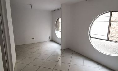 CASA - CHALET EN CONDOMINIO CERRADO URB. MANGOMARCA 95.000 USD