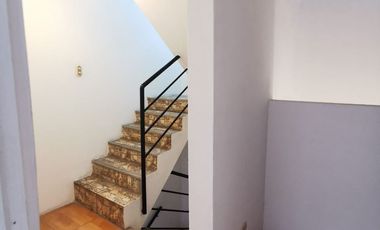 CASA - CHALET EN CONDOMINIO CERRADO URB. MANGOMARCA 95.000 USD