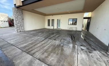 EDIFICIO CON OFICINAS Y DEPARTAMENTOS EN VENTA