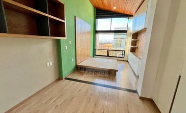 Residencia de Lujo en Altozano | 5 Recámaras + Depa Independiente | $27,500.00