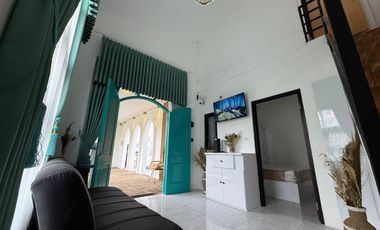RUMAH VILLA KOTA BATU DIJUAL CEPAT VILLA BUTUH UANG BU