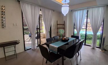 Elegant and Contemporary Residence with Balcony at Summerfields