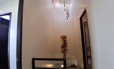 Elegant and Contemporary Residence with Balcony at Summerfields