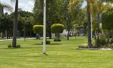 Renta loft amplio, de 2 plantas. Residencial San Angel. Atrás de IBERO
