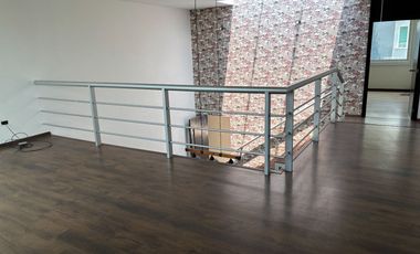 Renta loft amplio, de 2 plantas. Residencial San Angel. Atrás de IBERO