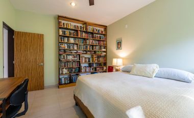 Casa Tipo Villa en Renta en Av. Álamos | 4 Recámaras | Alberca Privada | Amueblada