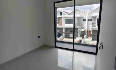 Rumah Baru Mewah Di Kawasan Elit Pondok Hijau Setiabudi Gegerkalong Bandung