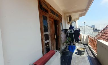 Rumah Etnik Modern di Pusat Kota Purwodadi, Hunian Luas Strategis Selangkah ke Jl. Untung Suropati