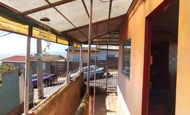 🏡 Casa en Venta – Cerro Cordillera, Valparaíso 🌊