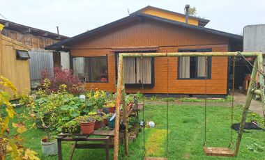 Se vende local comercial, con galpón y casa en Circunvalación Sur