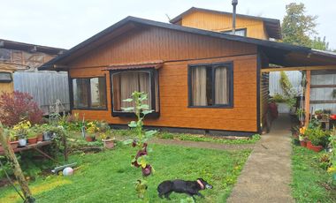Se vende local comercial, con galpón y casa en Circunvalación Sur