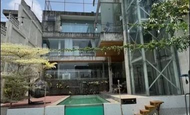 RUMAH DIJUAL VETERAN BINTARO FASILITAS KOLAM RENANG FURNISHED DEKAT PONDOK INDAH