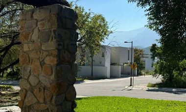 Casa en Venta Zona Arboretto Residencial, Monterrey, N.L.