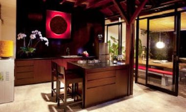Rumah Villa Cantik di Main Road Raya Golf Dago