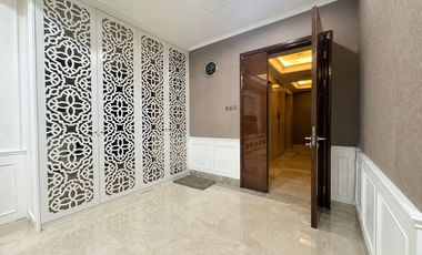 Apartemen District 8 Scbd Sudirman 3 BR Disewakan Fully Furnished