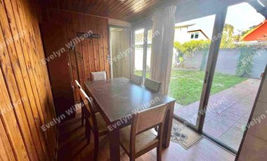 Se arrienda espectacular casa con 5D, ubicacion privilegiada a un precio unico!!
