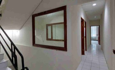Disewakan ruko sudah disekat siap pakai bgi bukit gading indah