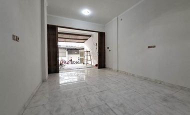 Disewakan Ruko Di Pinggir Jalan Raya 3 Lantai Unfurnish Selesai Renovasi Di Jln Indraloka Raya Area Jelambar Jakarta Barat